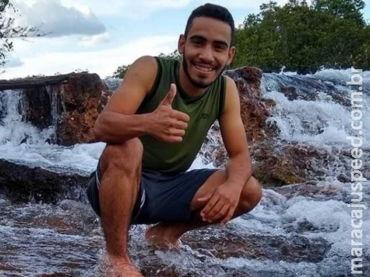 Jovem morre em Dourados dois dias após cair de moto em trilha Jovem morre em Dourados dois dias após cair de moto em trilha