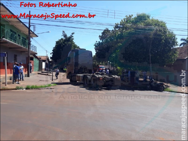 Maracaju: Jovem vem á óbito após acidente envolvendo motocicleta e cavalo motor (Carreta) Maracaju: Jovem vem á óbito após acidente envolvendo motocicleta e cavalo motor (Carreta)