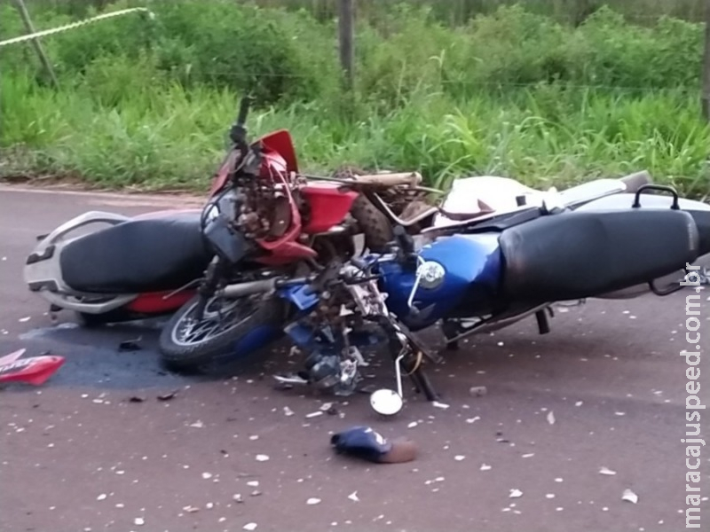 Motociclistas morrem após colisão na MS-147 Motociclistas morrem após colisão na MS-147