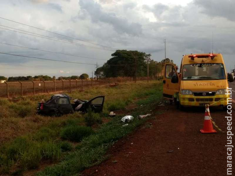 Motorista morre ao bater de frente com carreta em Dourados