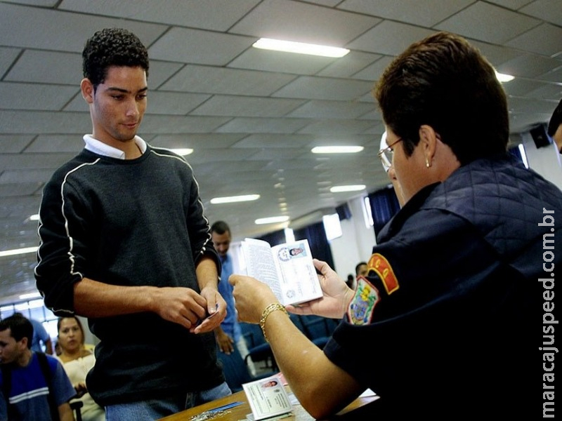 MP do Contrato Verde e Amarelo gera polêmica ao revogar normas trabalhistas MP do Contrato Verde e Amarelo gera polêmica ao revogar normas trabalhistas