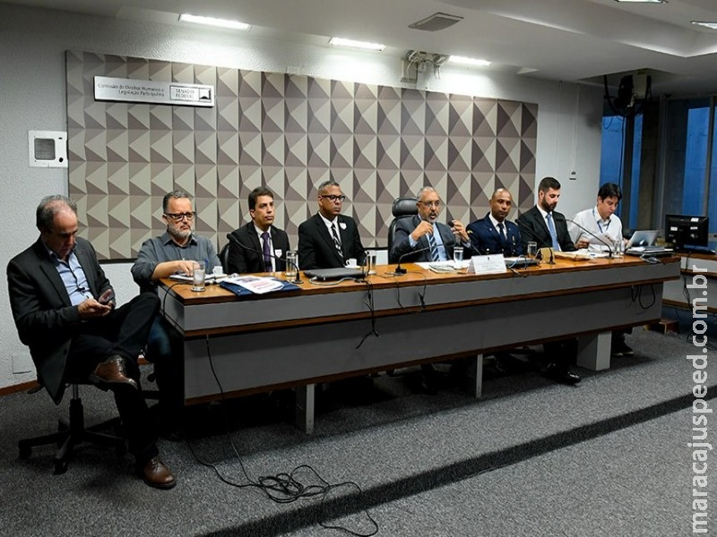 PEC Paralela pode gerar insegurança jurídica, dizem debatedores na CDH PEC Paralela pode gerar insegurança jurídica, dizem debatedores na CDH