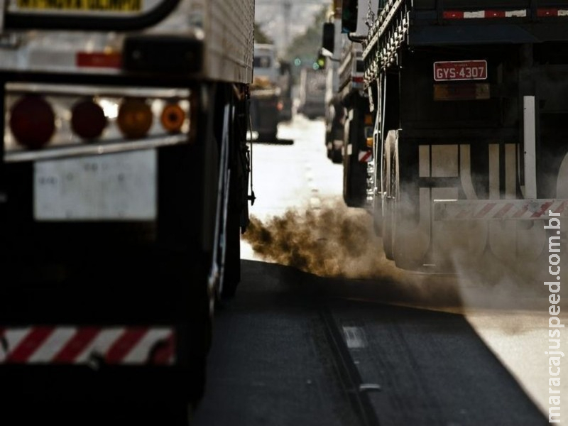 Pnuma: emissões de CO2 precisam cair 7,6% ao ano Pnuma: emissões de CO2 precisam cair 7,6% ao ano
