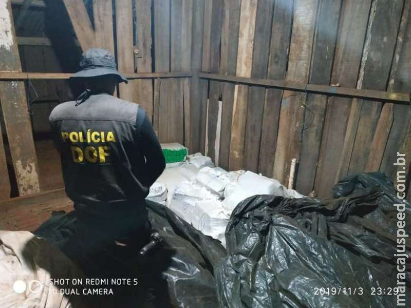 Polícia descobre Polícia descobre