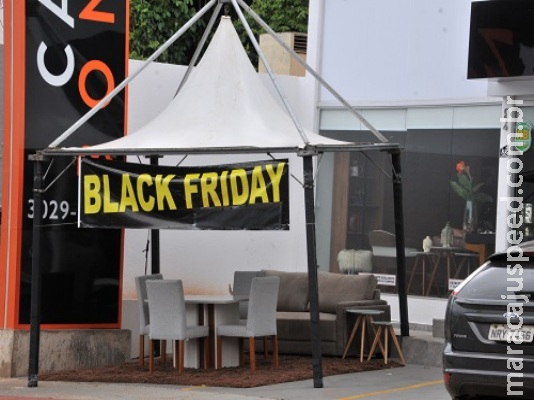 Procon intensifica ações contra as irregularidades nas compras on-line