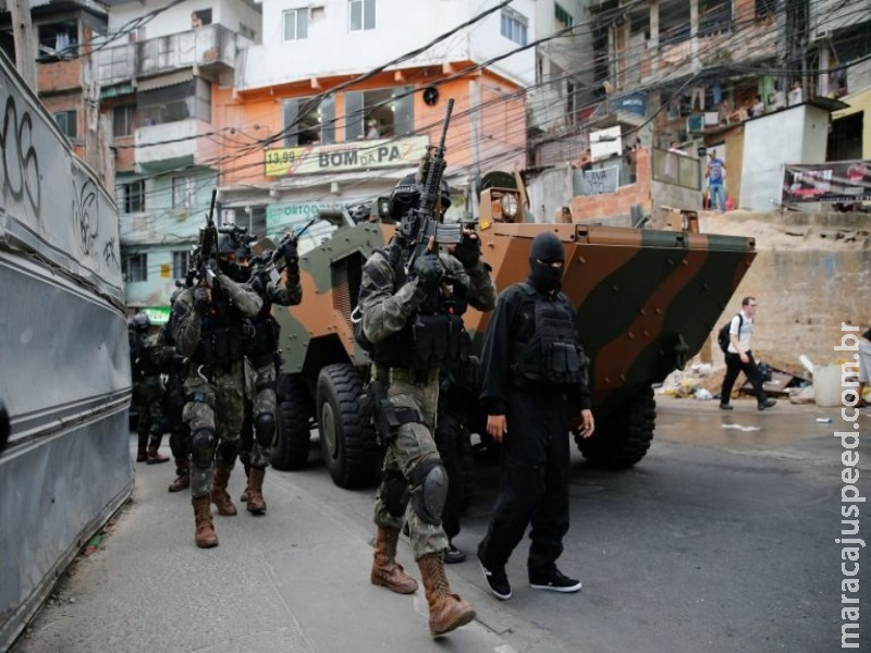 Projeto enquadra como legítima defesa a reação de policial a Projeto enquadra como legítima defesa a reação de policial a