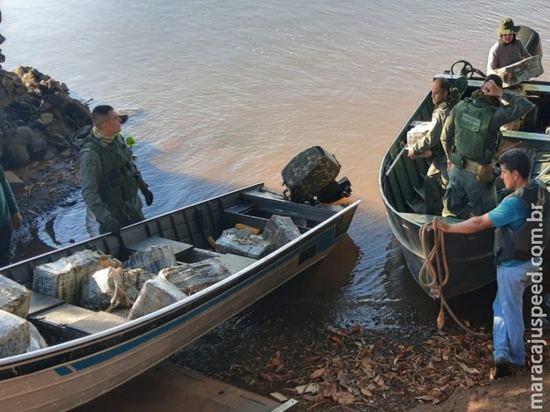 Traficante tentava atravessar meia tonelada de maconha em barco no rio Paraná