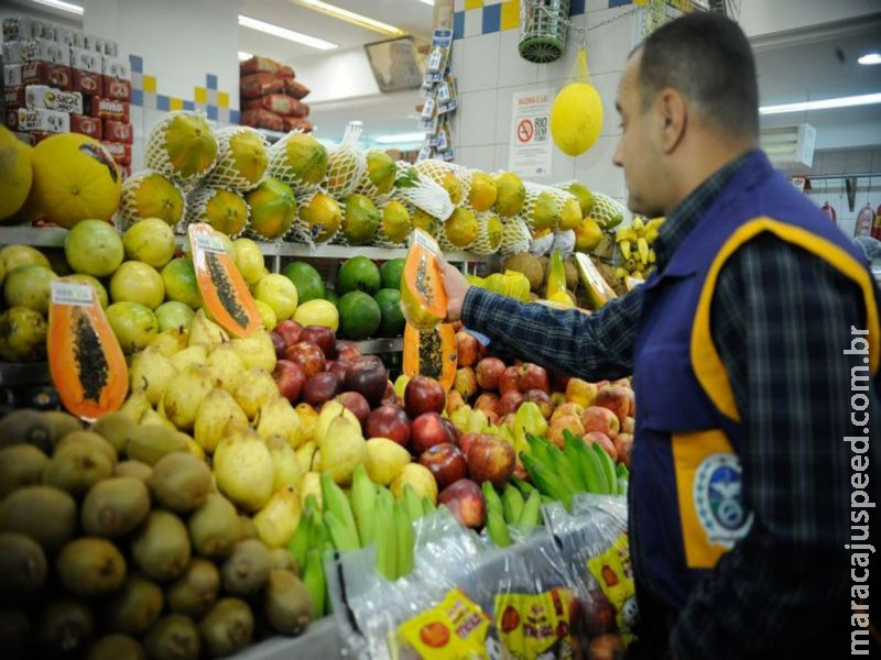 Anvisa atesta segurança de alimentos, mas 23% têm resíduos tóxicos