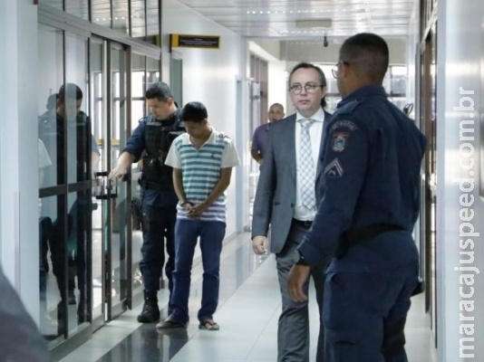 Assassino de bebê é descrito como marido obsessivo, mas pai atencioso