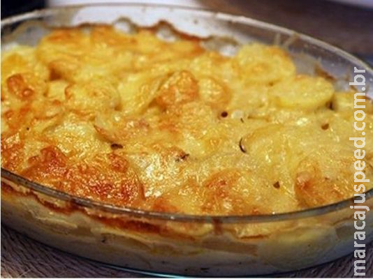 Batata gratinada com requeijão