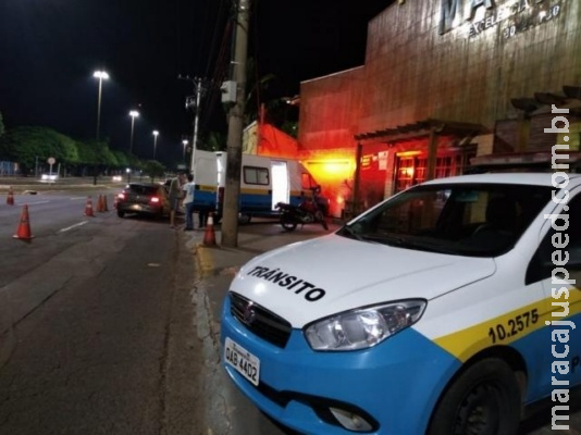 Blitz na Costa e Silva flagra 13 motoristas bêbados e nenhum é preso