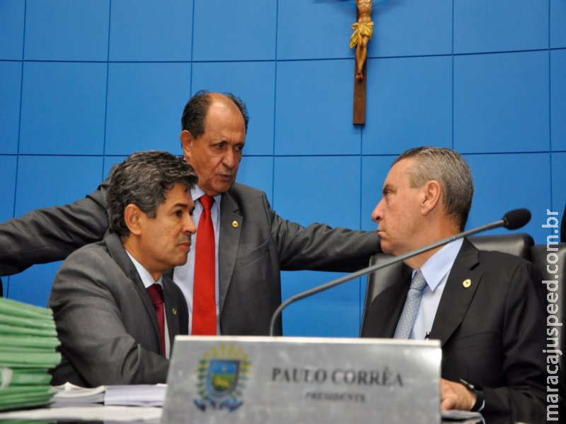 Excesso de emendas desfigura reforma da previdência Excesso de emendas desfigura reforma da previdência