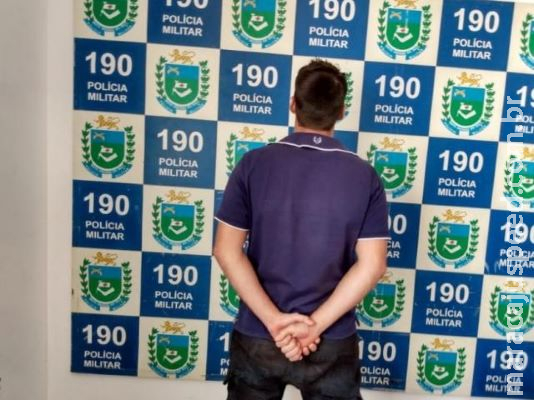 Homem descumpre medida protetiva e é preso ao agredir ex-mulher Homem descumpre medida protetiva e é preso ao agredir ex-mulher