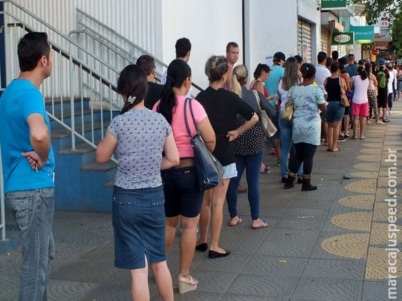Melhora gradual no mercado de trabalho e no crédito ajudam na retomada, aponta IFI Melhora gradual no mercado de trabalho e no crédito ajudam na retomada, aponta IFI