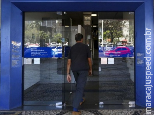 Nascidos em novembro e dezembro sem conta na Caixa podem sacar FGTS