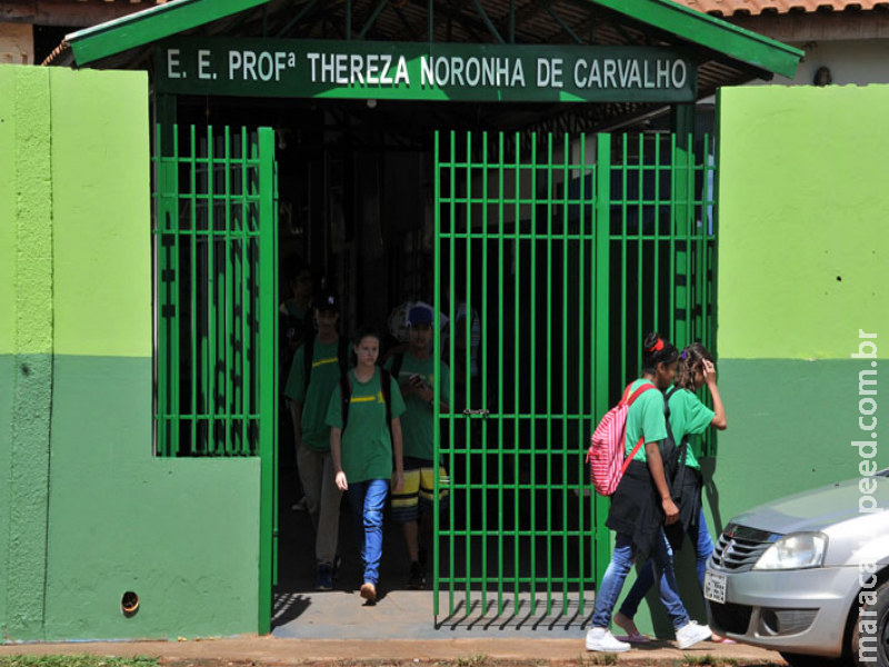 Passa em 1ª votação projeto que prevê indicação de diretores em escolas Passa em 1ª votação projeto que prevê indicação de diretores em escolas