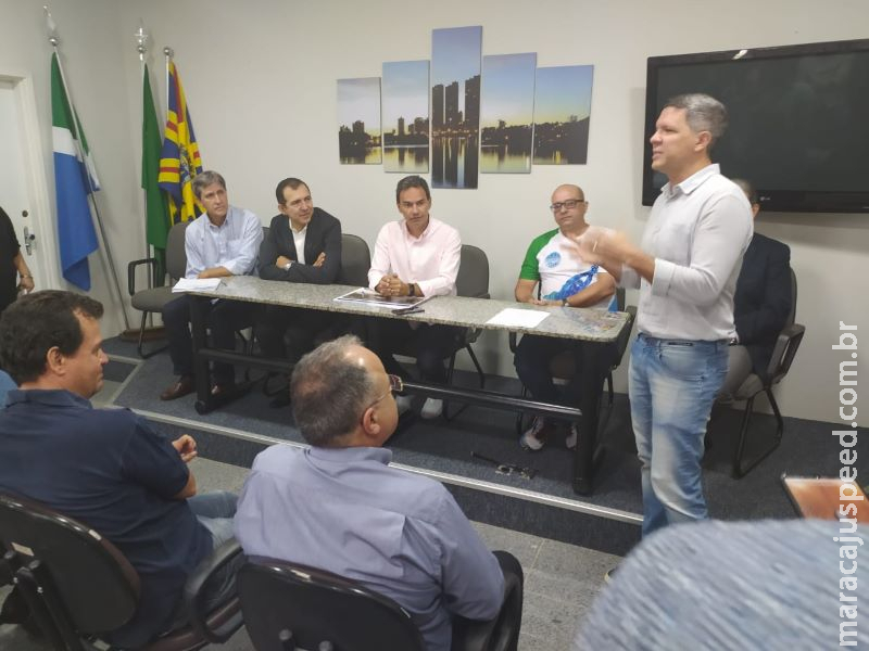 Piscina olímpica deve ser entregue no início de 2021, avalia Funesp