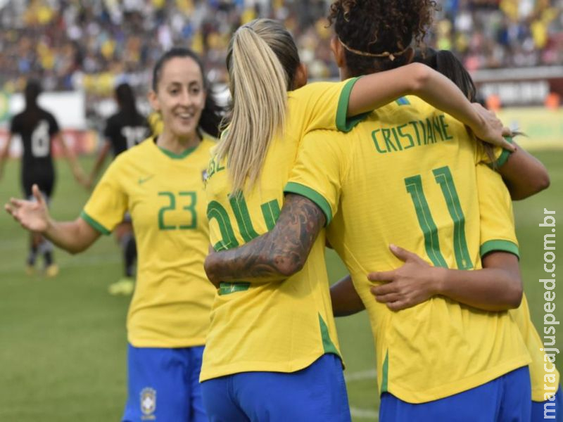 Seleção feminina aumenta série invicta e encerra 2019 com vitória Seleção feminina aumenta série invicta e encerra 2019 com vitória