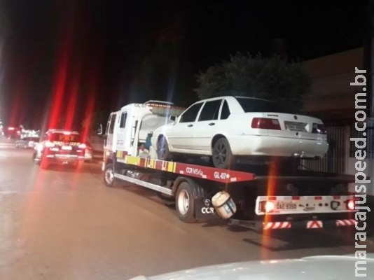Traficante abandona carro com 100 quilos de maconha na BR-163