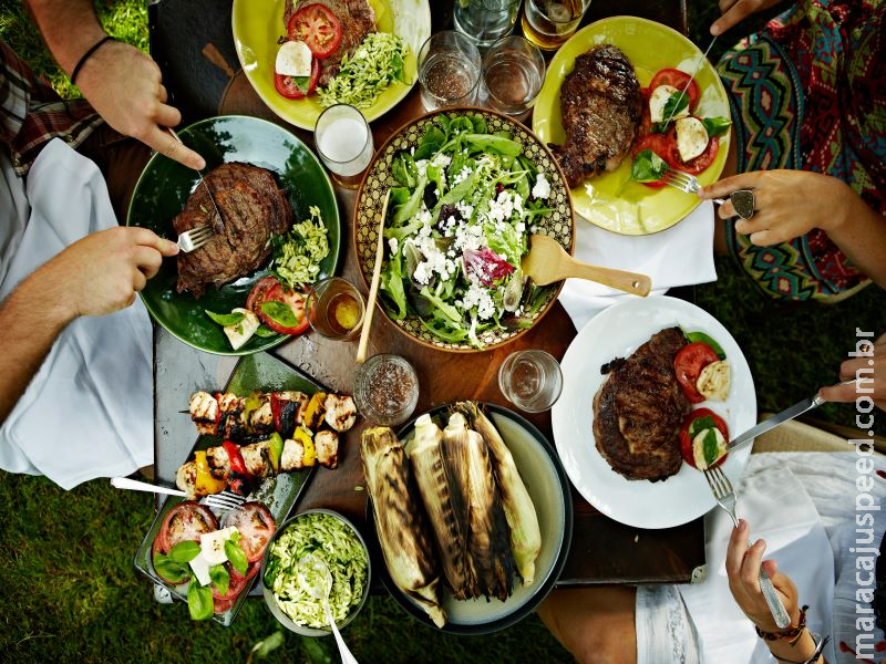 Verão 2020: atenção e cuidado com a alimentação nas férias Verão 2020: atenção e cuidado com a alimentação nas férias