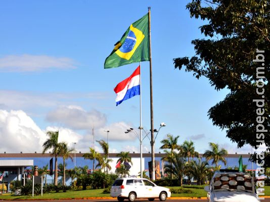 Crimes na fronteira diminuem, mas em média 23 ainda morrem por mês na região Crimes na fronteira diminuem, mas em média 23 ainda morrem por mês na região