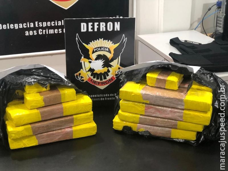 Defron prende Mulher e apreende adolescente com maconha em ônibus durante operação Hórus Defron prende Mulher e apreende adolescente com maconha em ônibus durante operação Hórus