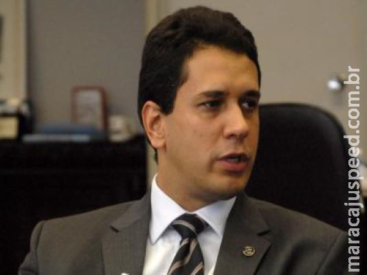 Exemplo de superação, advogado da União cego concluirá doutorado na Espanha Exemplo de superação, advogado da União cego concluirá doutorado na Espanha