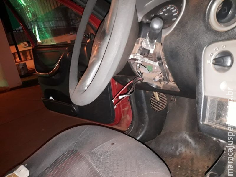 Homem é preso tentando furtar carro da prefeitura