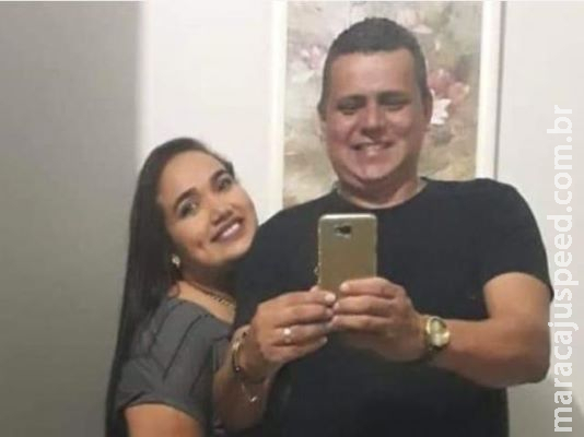 Investigador de polícia mata a mulher e depois atira contra a própria cabeça Investigador de polícia mata a mulher e depois atira contra a própria cabeça