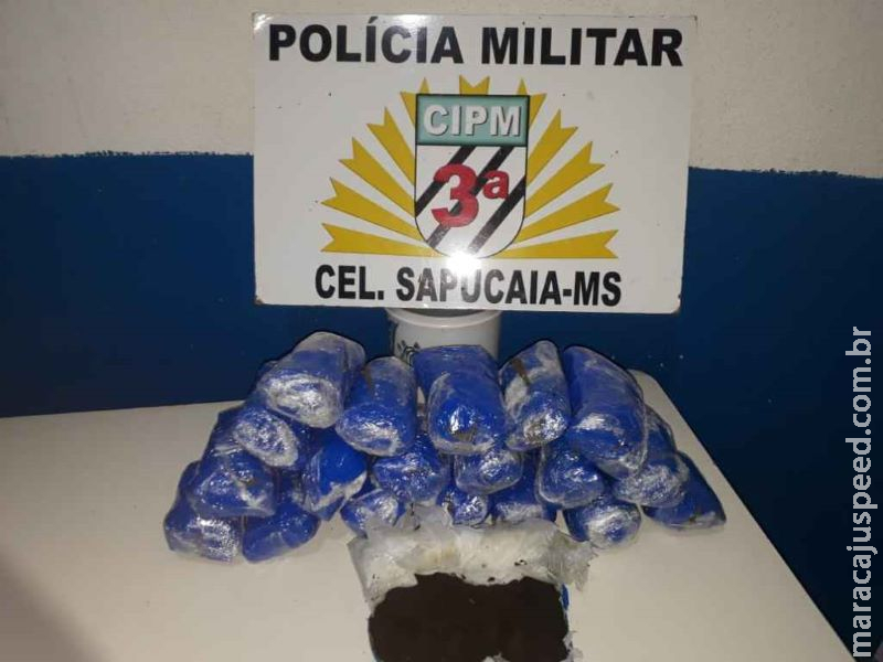 Jovem é flagrada com skank e haxixe em ônibus