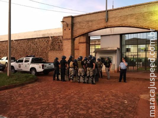 Polícia do Paraguai prende 30 agentes suspeitos de facilitar fuga em massa Polícia do Paraguai prende 30 agentes suspeitos de facilitar fuga em massa