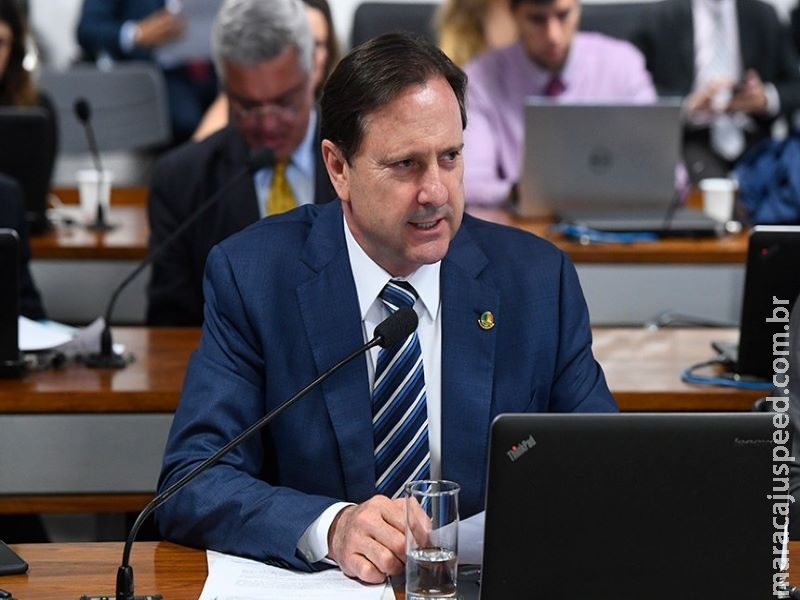 Projeto concede direitos a passageiros e motoristas de aplicativos