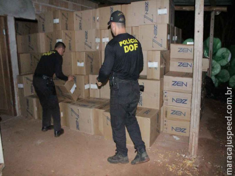 Quadrilha de cigarreiros é presa em depósito antes de carregar caminhão Quadrilha de cigarreiros é presa em depósito antes de carregar caminhão