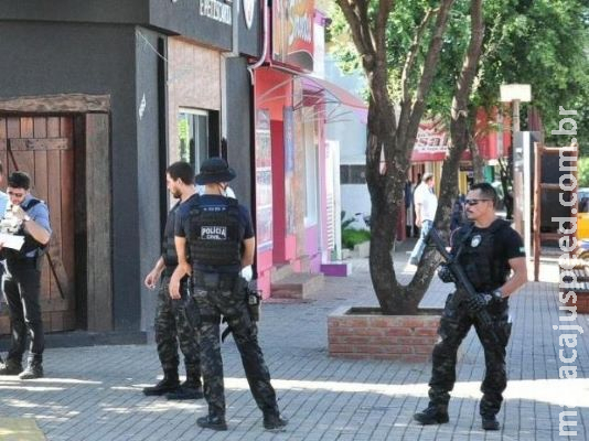 Após três assaltos e R$ 15 mil roubado de vítimas, ladrão é preso na Capital Após três assaltos e R$ 15 mil roubado de vítimas, ladrão é preso na Capital