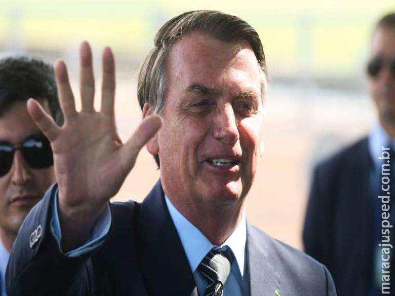 Bolsonaro muda agenda para discutir reforma administrativa