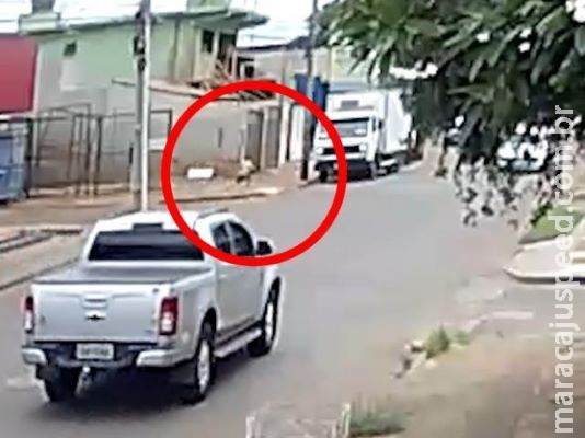 Criança é atropelada e moradores reclamam de trânsito na Campestre