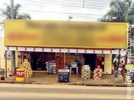 Dono reage e bandido é baleado durante tentativa de roubo a mercado Dono reage e bandido é baleado durante tentativa de roubo a mercado