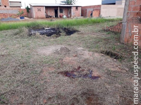 Justiça manda a júri popular idoso que matou pai e filho em MS após ambos terem colocado fogo em lixo Justiça manda a júri popular idoso que matou pai e filho em MS após ambos terem colocado fogo em lixo