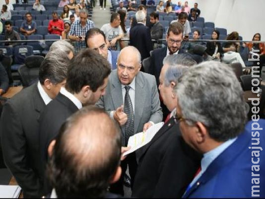 Londres Machado é reconduzido a líder de maior grupo da Assembleia Londres Machado é reconduzido a líder de maior grupo da Assembleia