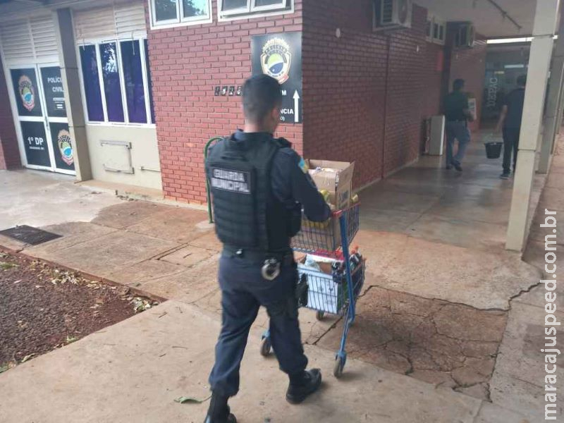 Mulher é presa furtando de água sanitária a picanha em Dourados Mulher é presa furtando de água sanitária a picanha em Dourados