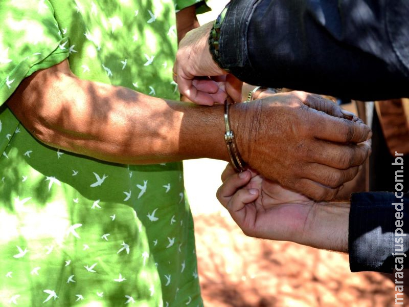 Polícia prende foragido no Centro de Bodoquena Polícia prende foragido no Centro de Bodoquena