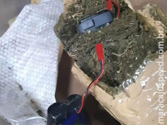 PRF apreende maconha rastreada por GPS e prende batedores e “cavalo doido” PRF apreende maconha rastreada por GPS e prende batedores e “cavalo doido”