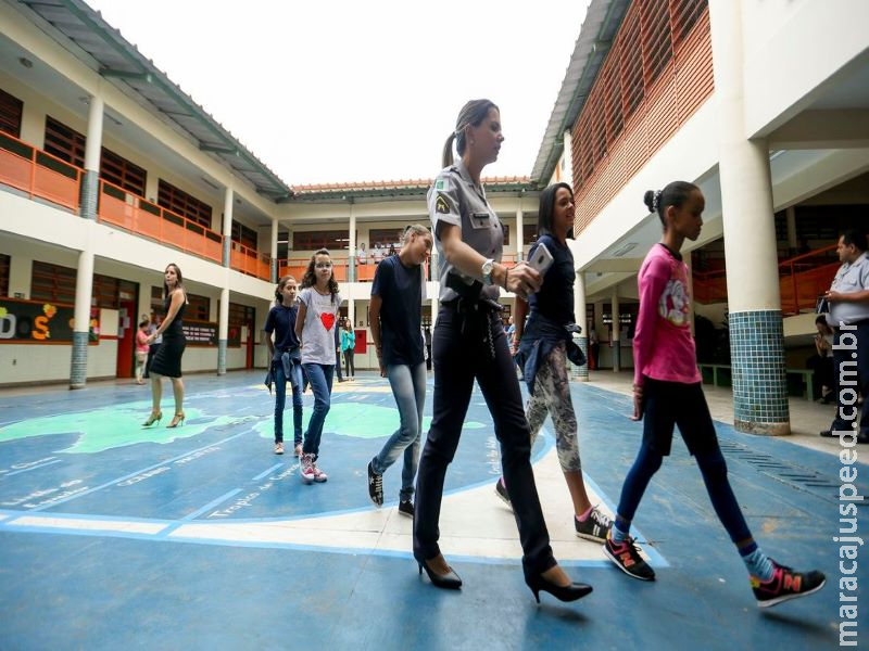 Saiba quais são as 54 escolas que receberão o modelo cívico-militar do MEC Saiba quais são as 54 escolas que receberão o modelo cívico-militar do MEC