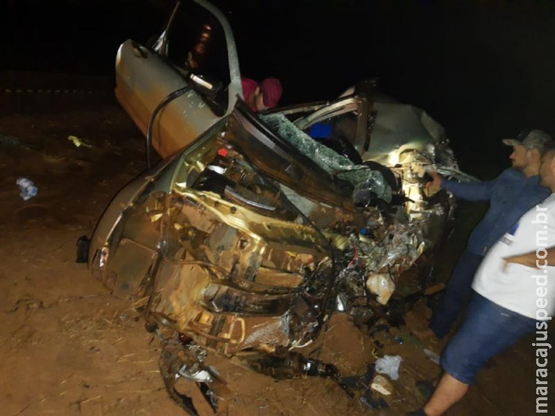 Acidente na MS-164 deixa o saldo de dois mortos. Carreta possuía placas de Maracaju Acidente na MS-164 deixa o saldo de dois mortos. Carreta possuía placas de Maracaju