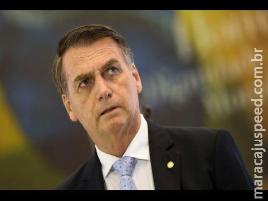 Bolsonaro autoriza contratação de terceiros para consignações pelo INSS