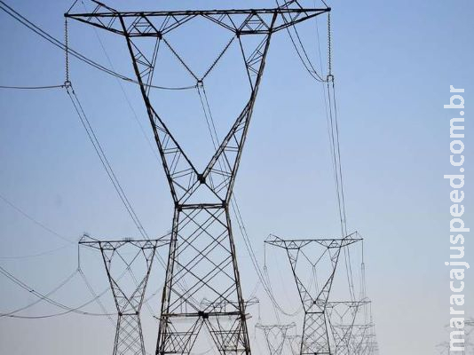 Carga de energia do Brasil fica 5% abaixo do previsto