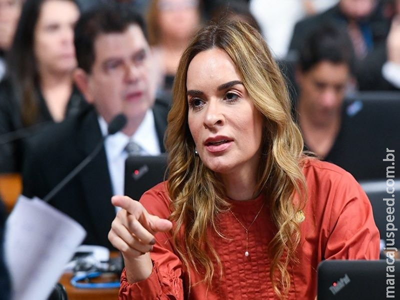 CE analisa facilitar venda de ingresso pela internet para pessoa com deficiência