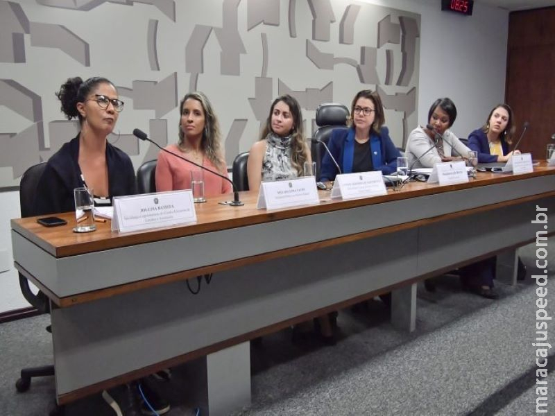 Especialistas defendem educação para reduzir feminicídios