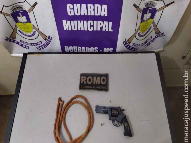 Jovem armado é preso ao tentar roubar camionete em falso frete Jovem armado é preso ao tentar roubar camionete em falso frete