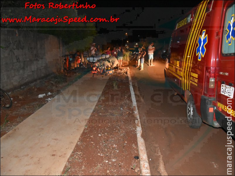 Maracaju: Motoqueiro adolescente de 15 anos de idade esquece que rua tinha fim e colidi contra o muro de residência na Rua Zebulândia Maracaju: Motoqueiro adolescente de 15 anos de idade esquece que rua tinha fim e colidi contra o muro de residência na Rua Zebulândia